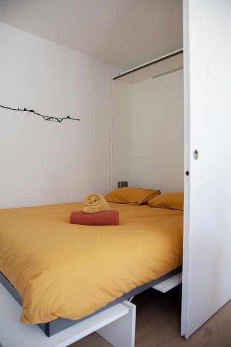 Vue Avec Piscine Et Parking Apartment *